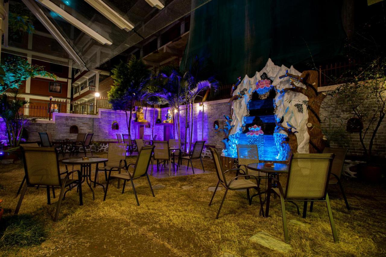 Kumari Star Inn Pokhara Zewnętrze zdjęcie