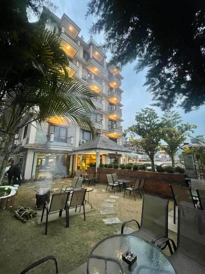 Kumari Star Inn Pokhara Zewnętrze zdjęcie